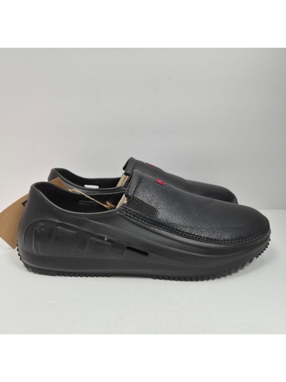 Mozo Sharkz Men's Oil Slip Resistant Traction Black Work Shoes US Size 10 NWT